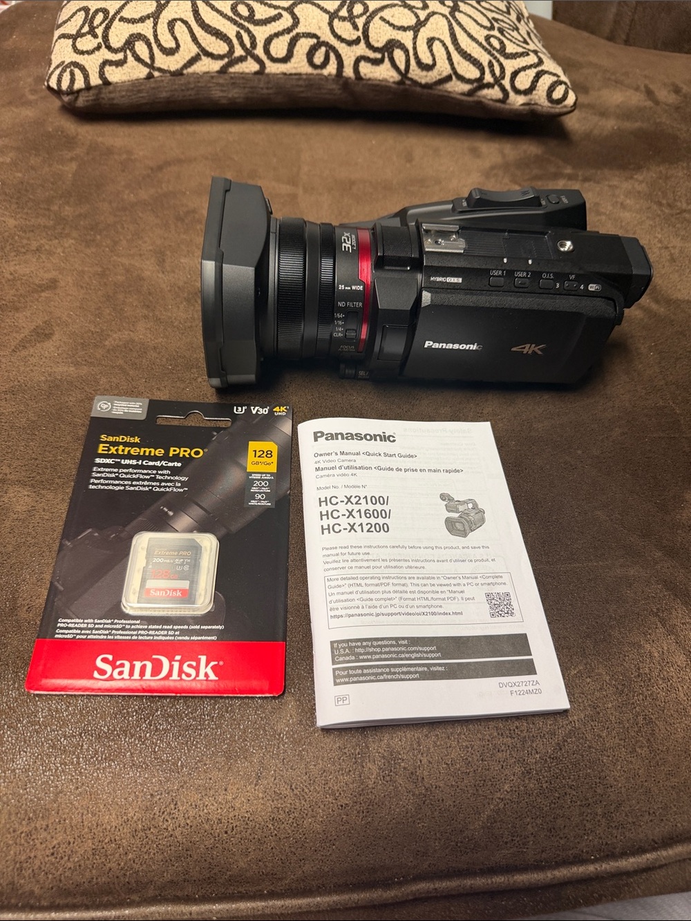 Panasonic 4K Camcorder HC-X1600 Black - Professional Video Camera